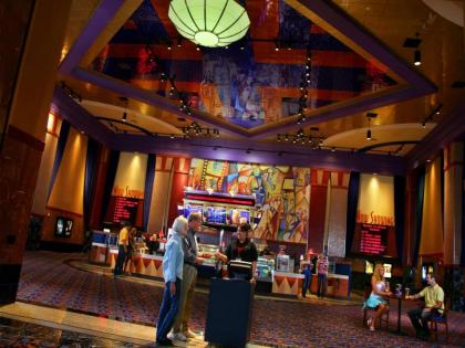 South Point Hotel Casino-Spa - image 15